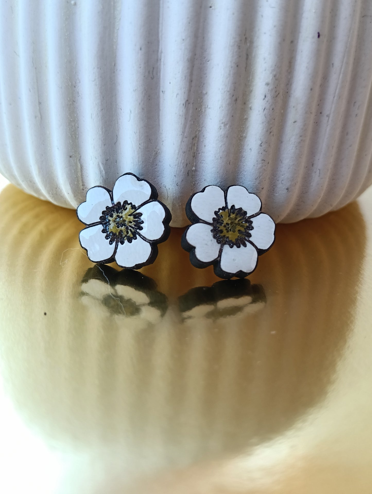 Pendientes flor con dorado