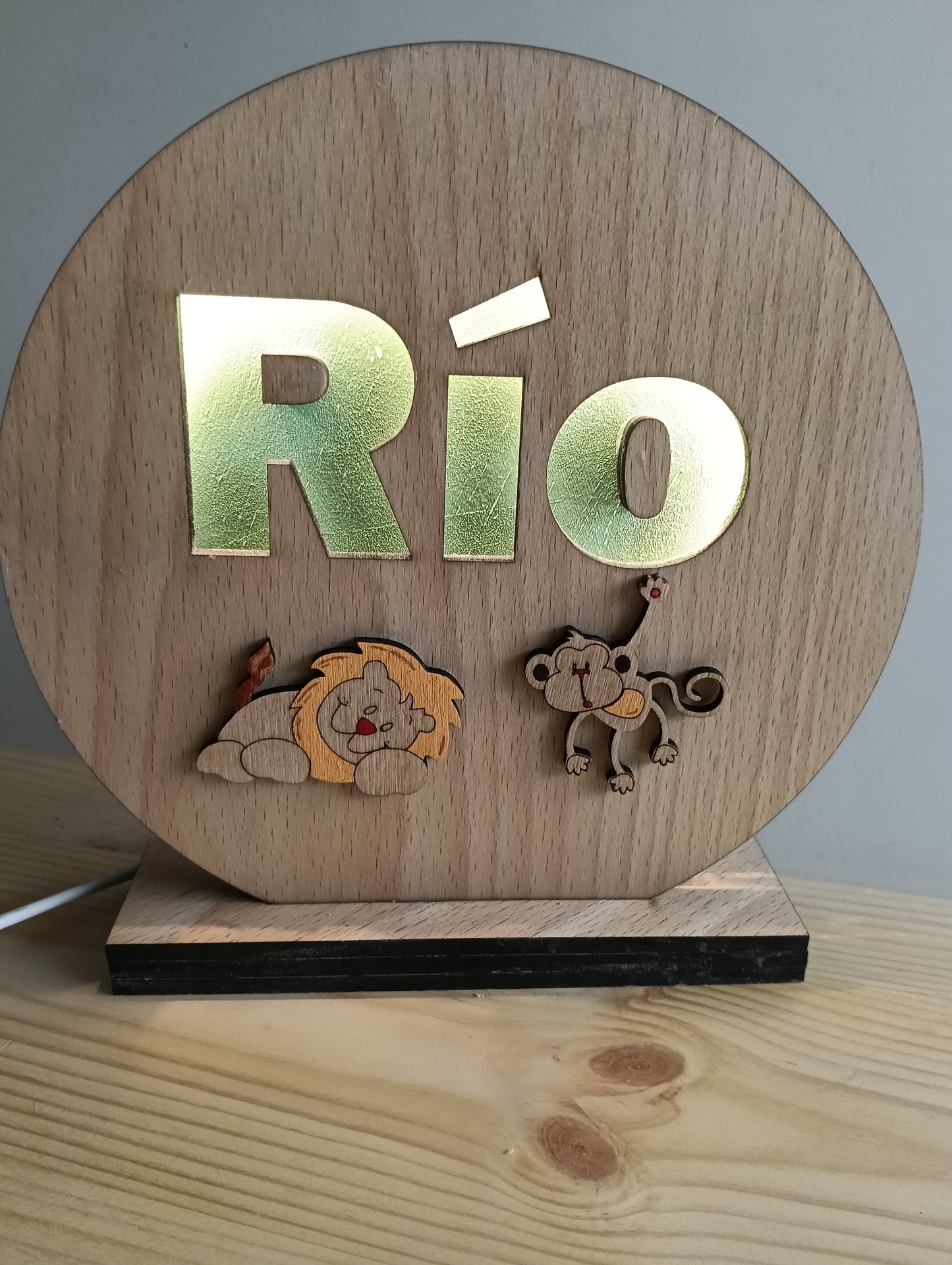 Lámpara Personalizada en madera