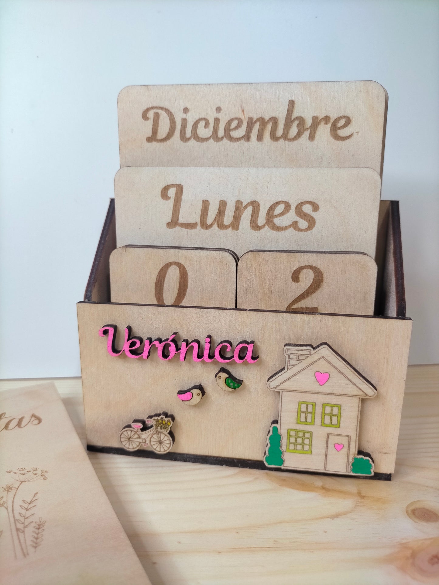 Calendario Perpetuo de madera personalizado