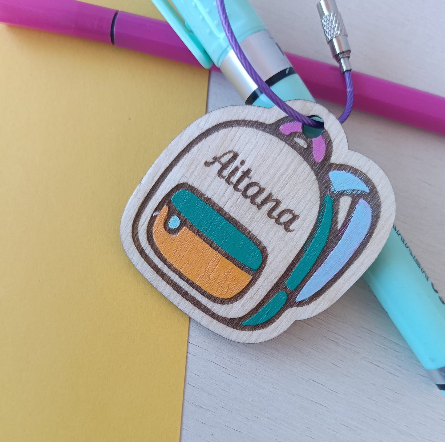 Llavero mochila personalizado