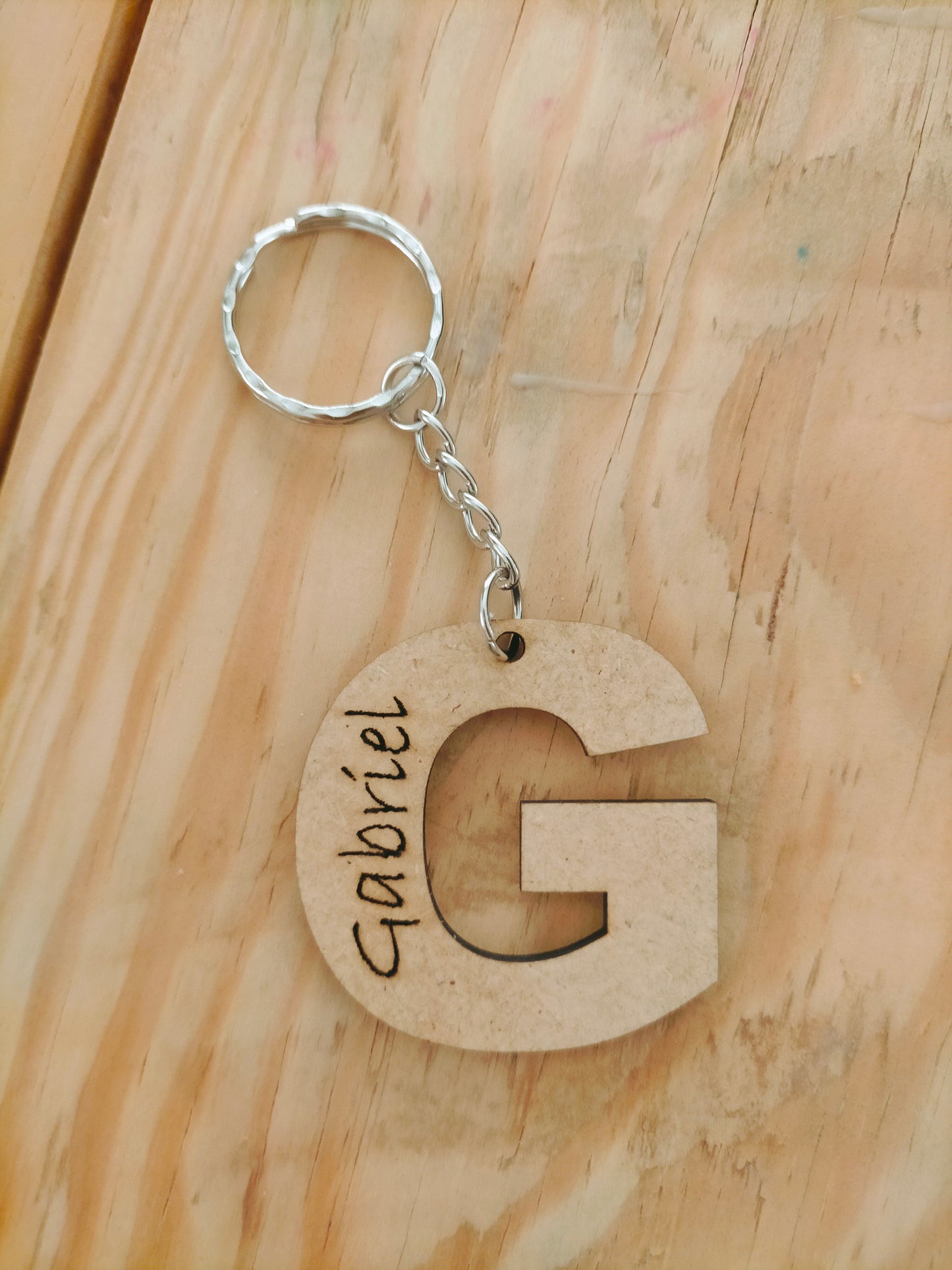 Llaveros Marcasitios Personalizados en Madera: Un Detalle Único para tus Invitados