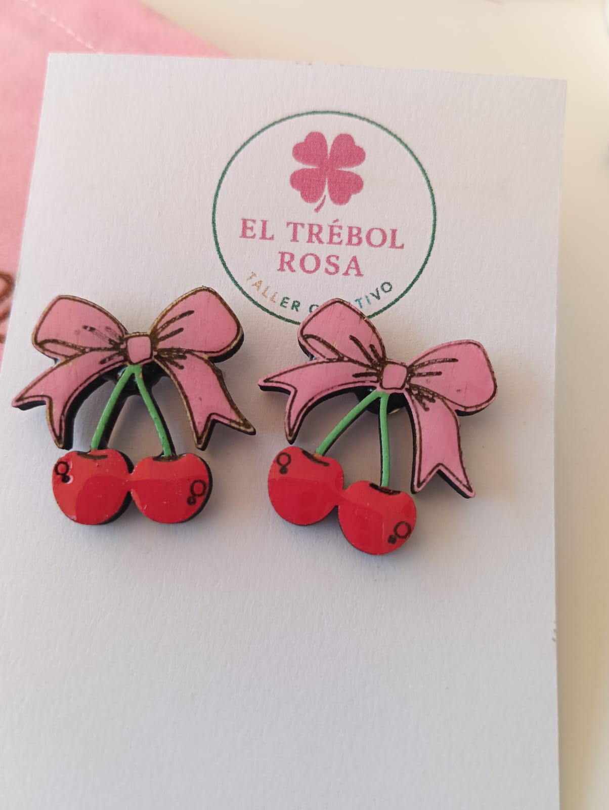 Pendientes de madera de Cerezas