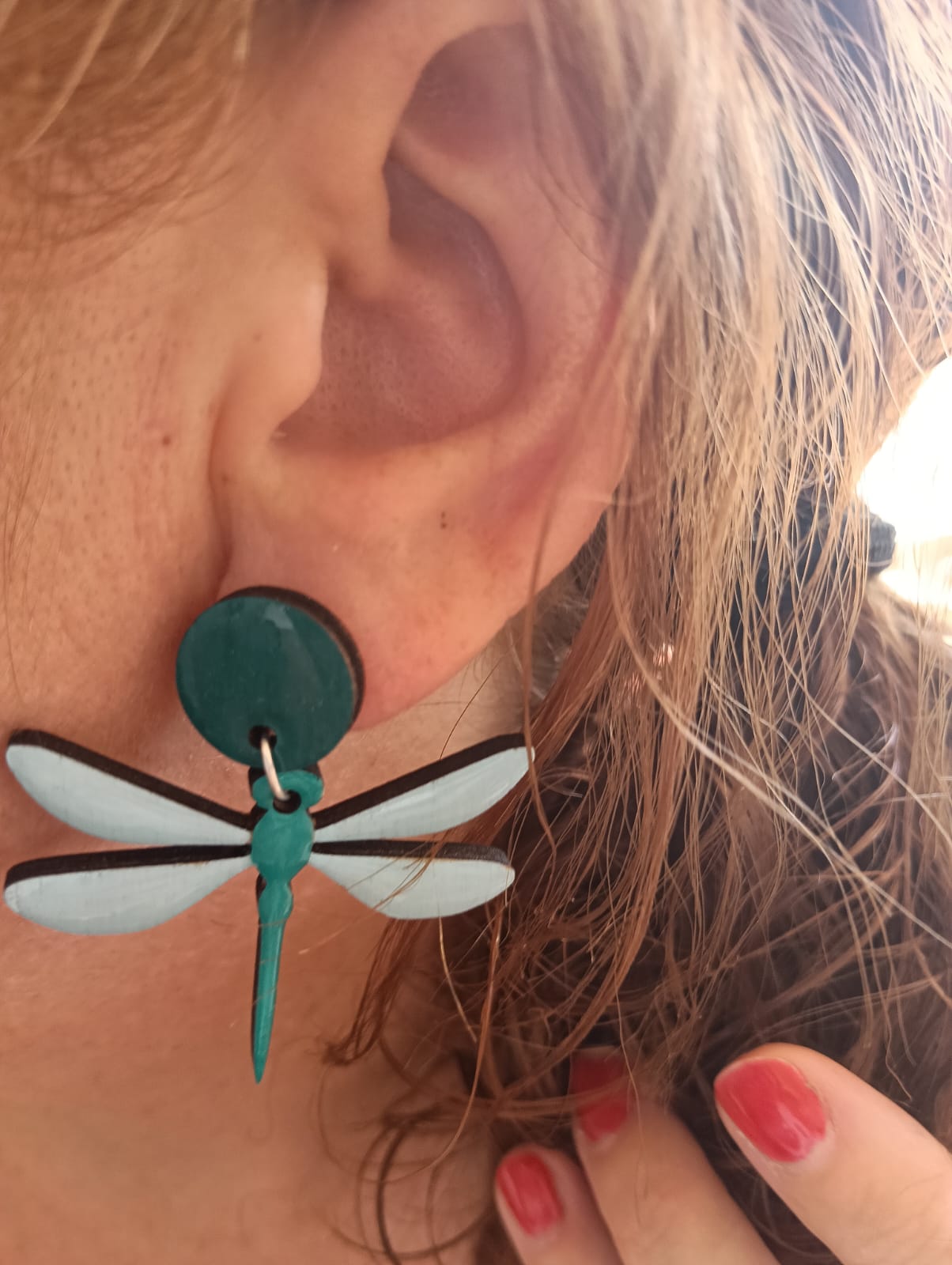 Pendientes de madera Libélula