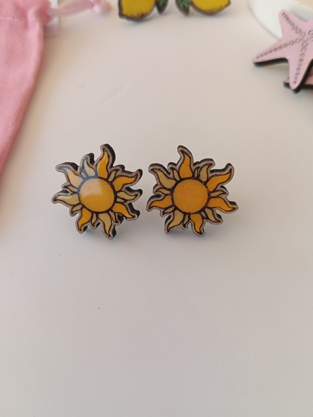 Pendientes de madera Sol