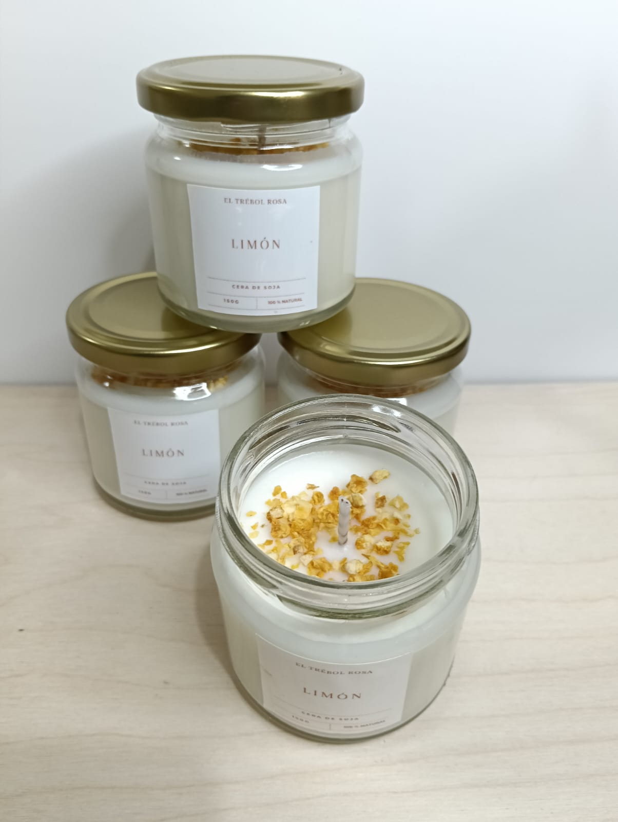 Vela Aromática de Limón – Frescura que ilumina