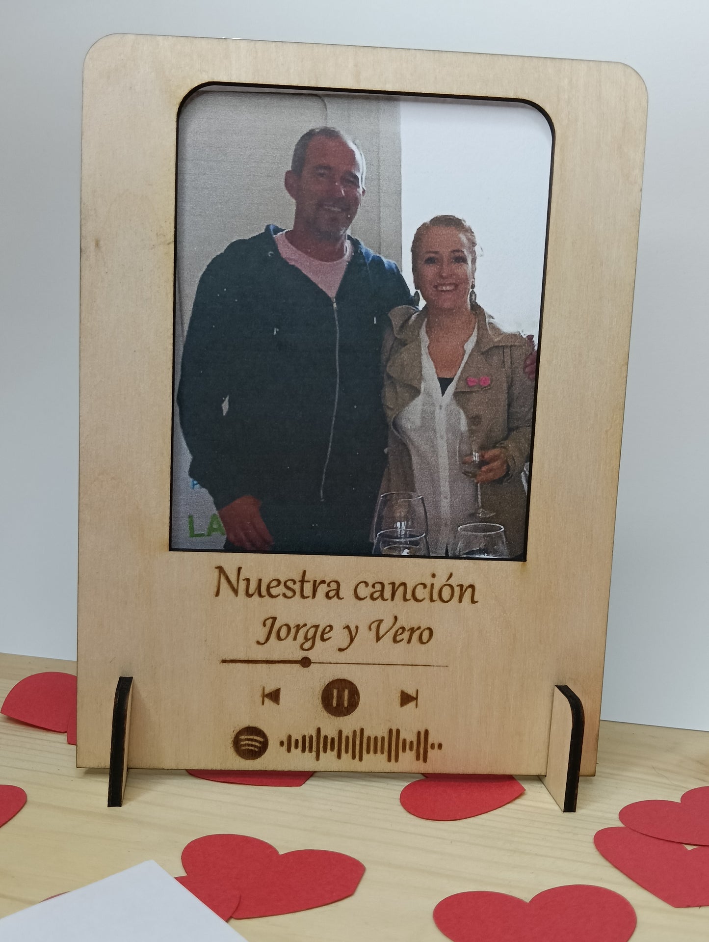 Marco de fotos personalizado con canción.