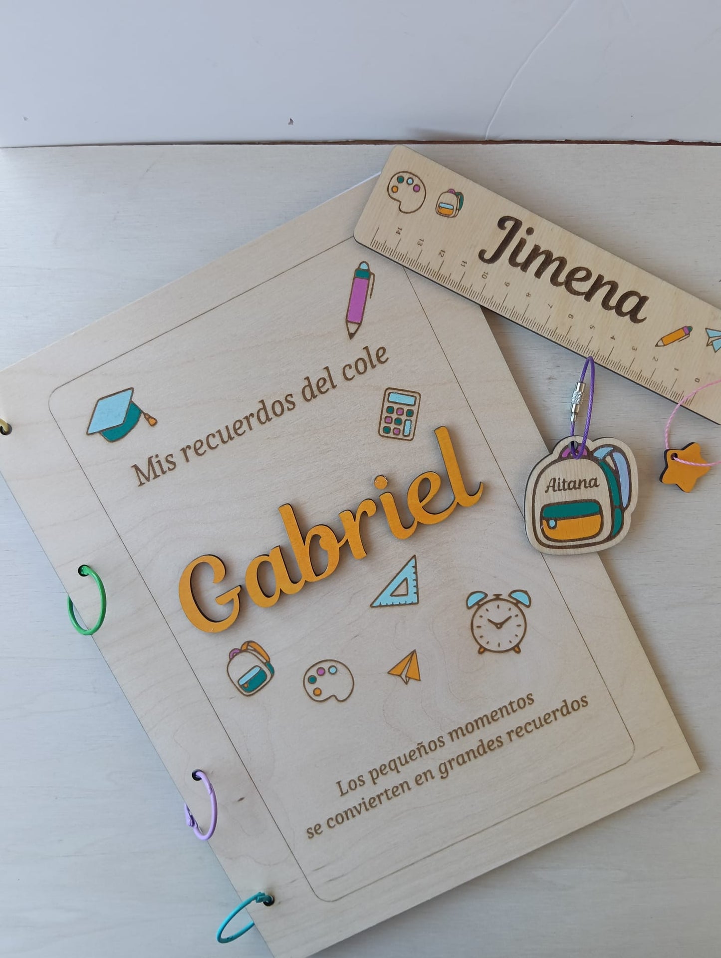 Libro de recuerdos del cole personalizado