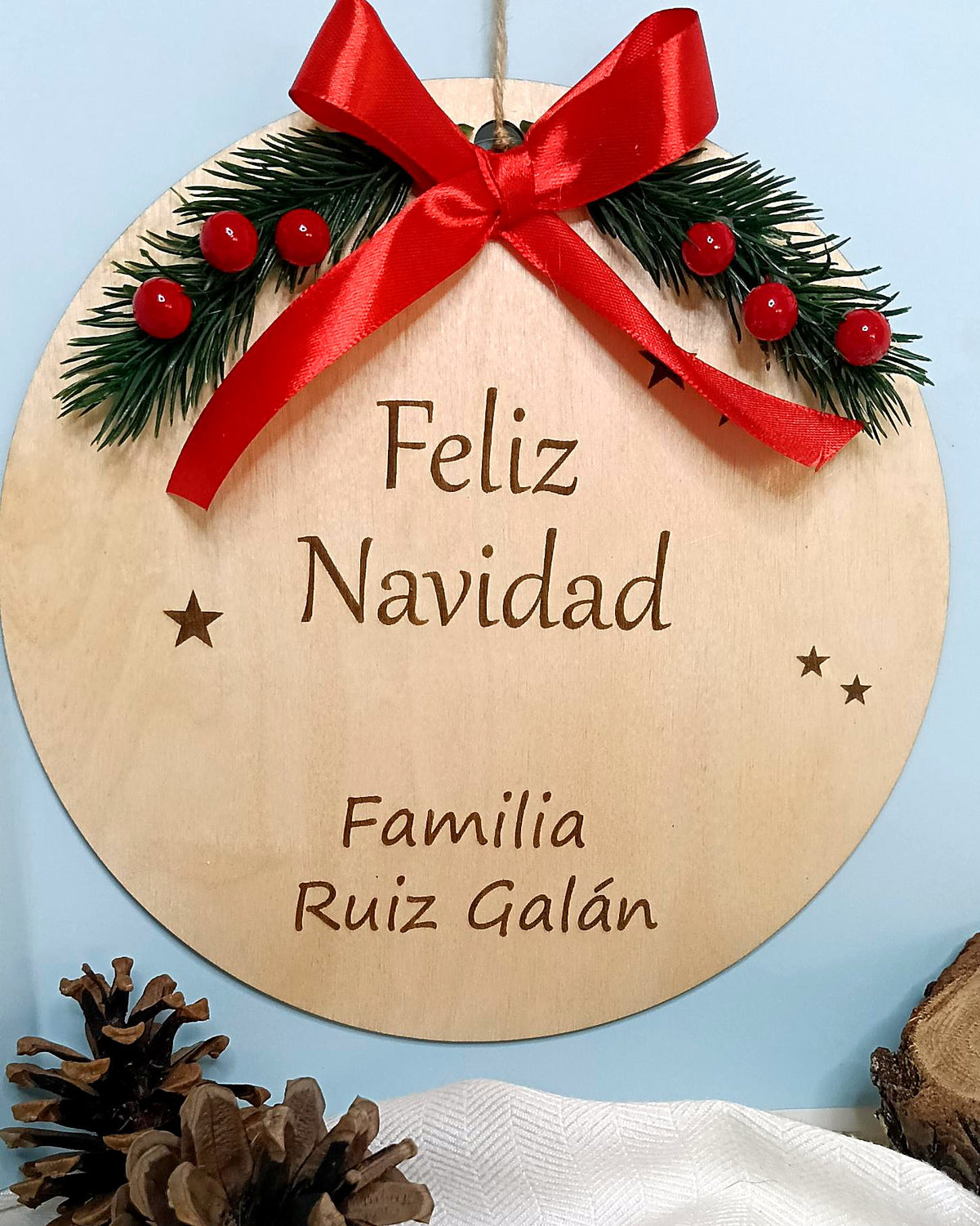 Placa de Navidad personalizada «Feliz Navidad» con apellidos de la familia