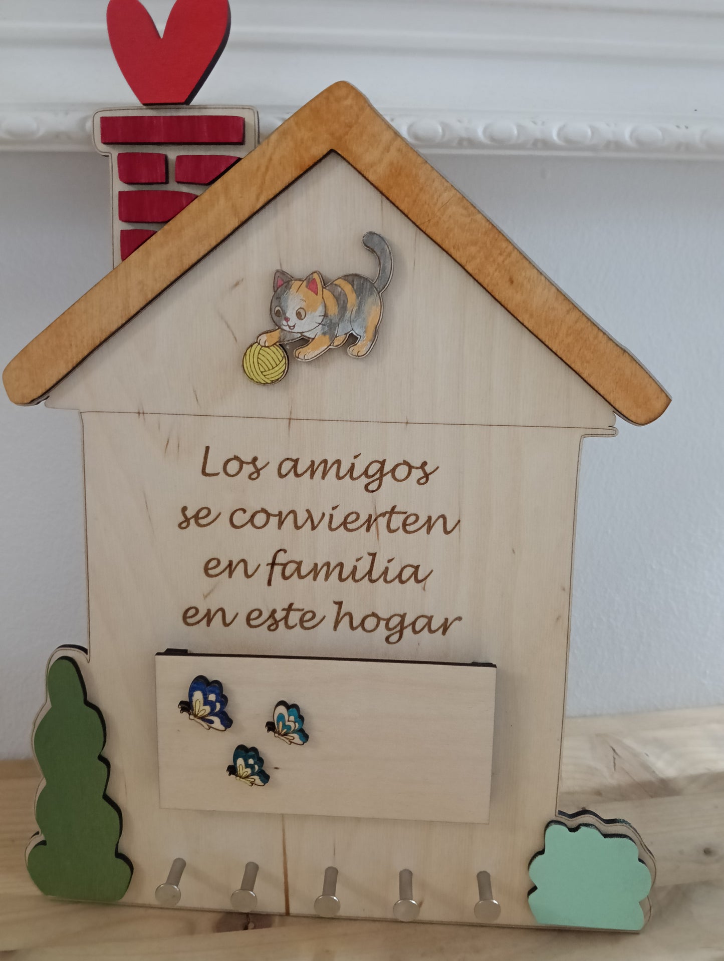 Cuelgallaves "Hogar"